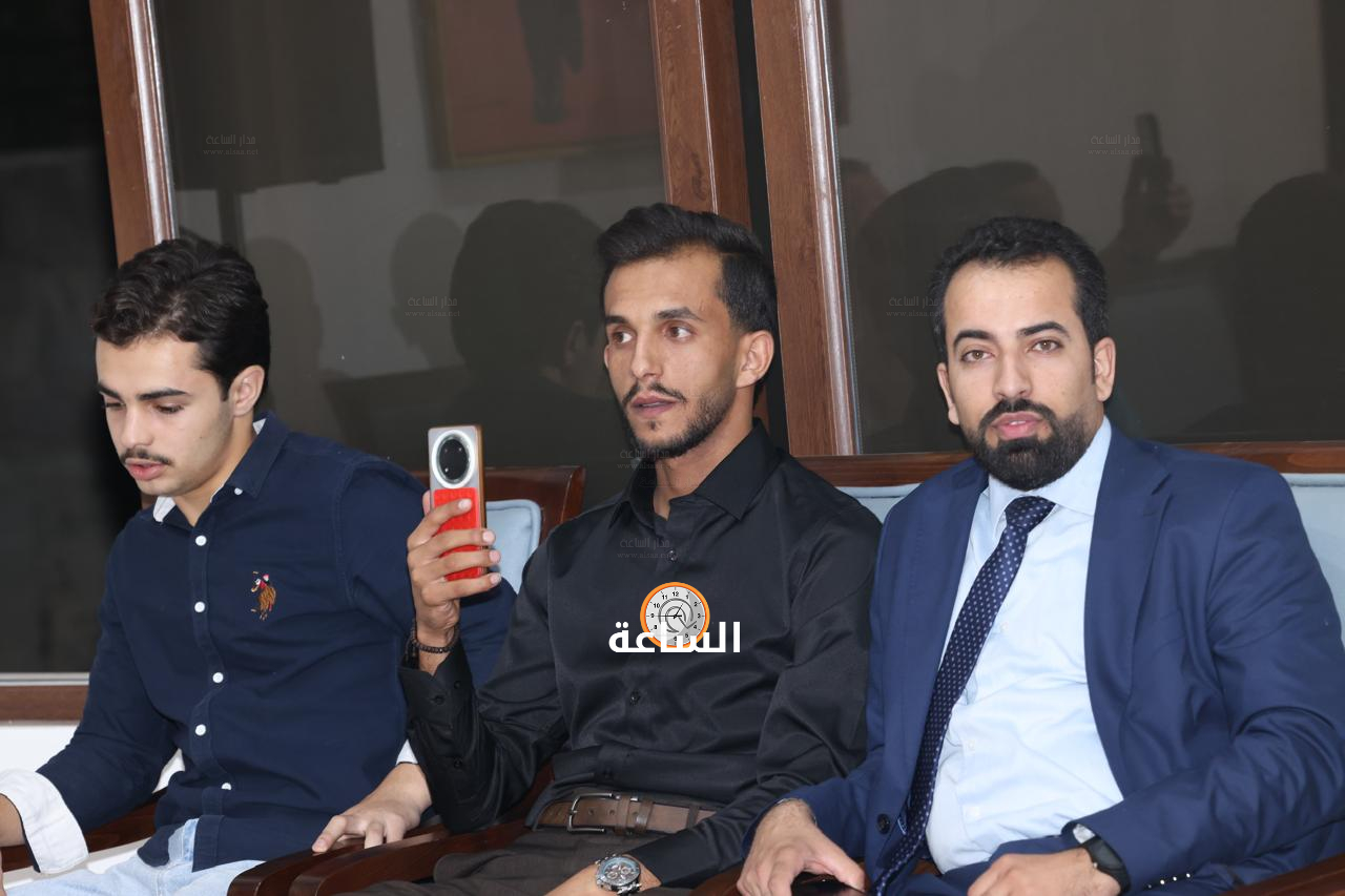 Madar Al-Saa Images 0.9756531530828552