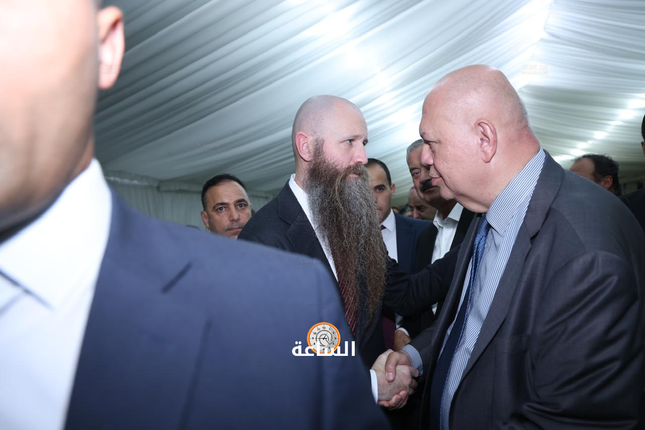 Madar Al-Saa Images 0.11541136175085709