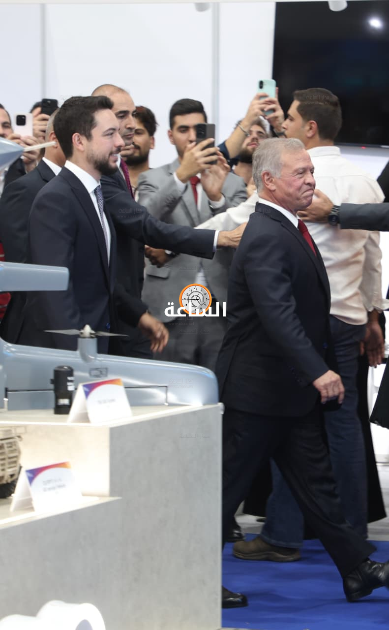 Madar Al-Saa Images 0.33965547912657545