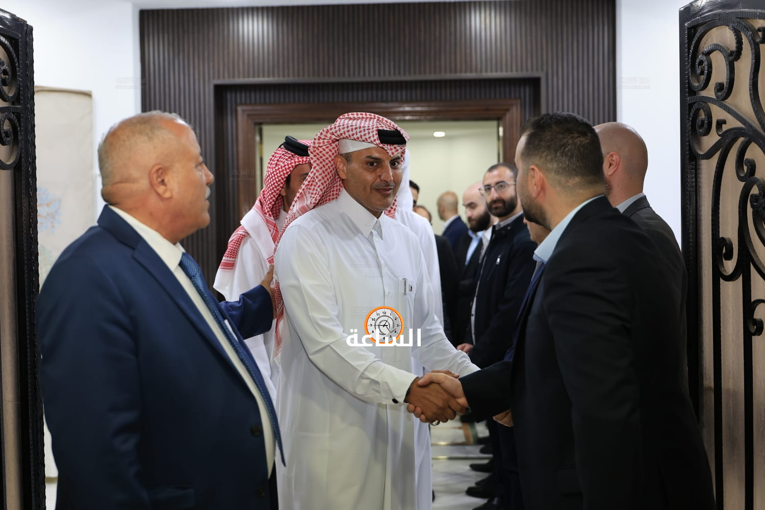 Madar Al-Saa Images 0.4473909041249311