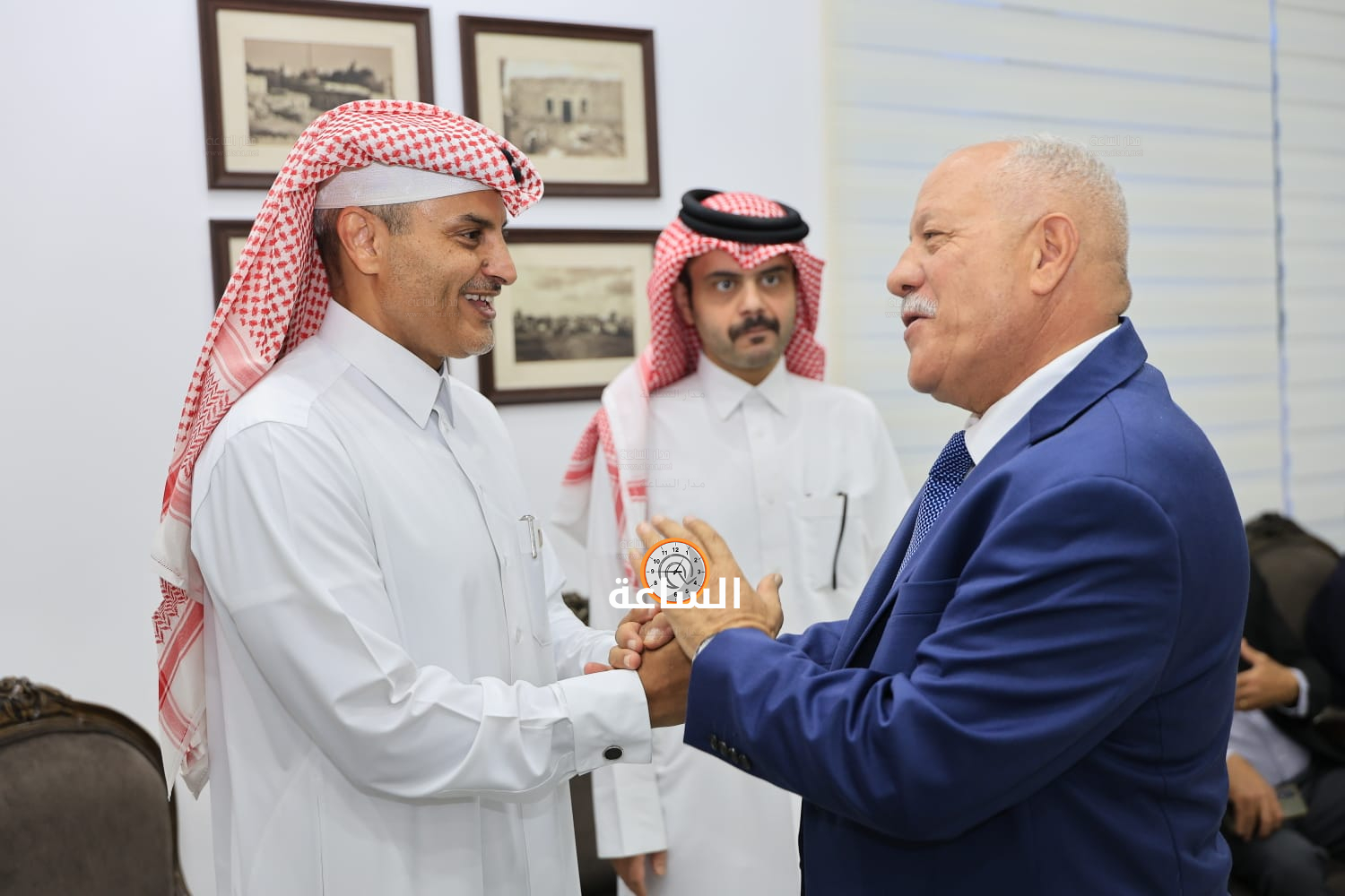 Madar Al-Saa Images 0.3720317140290992