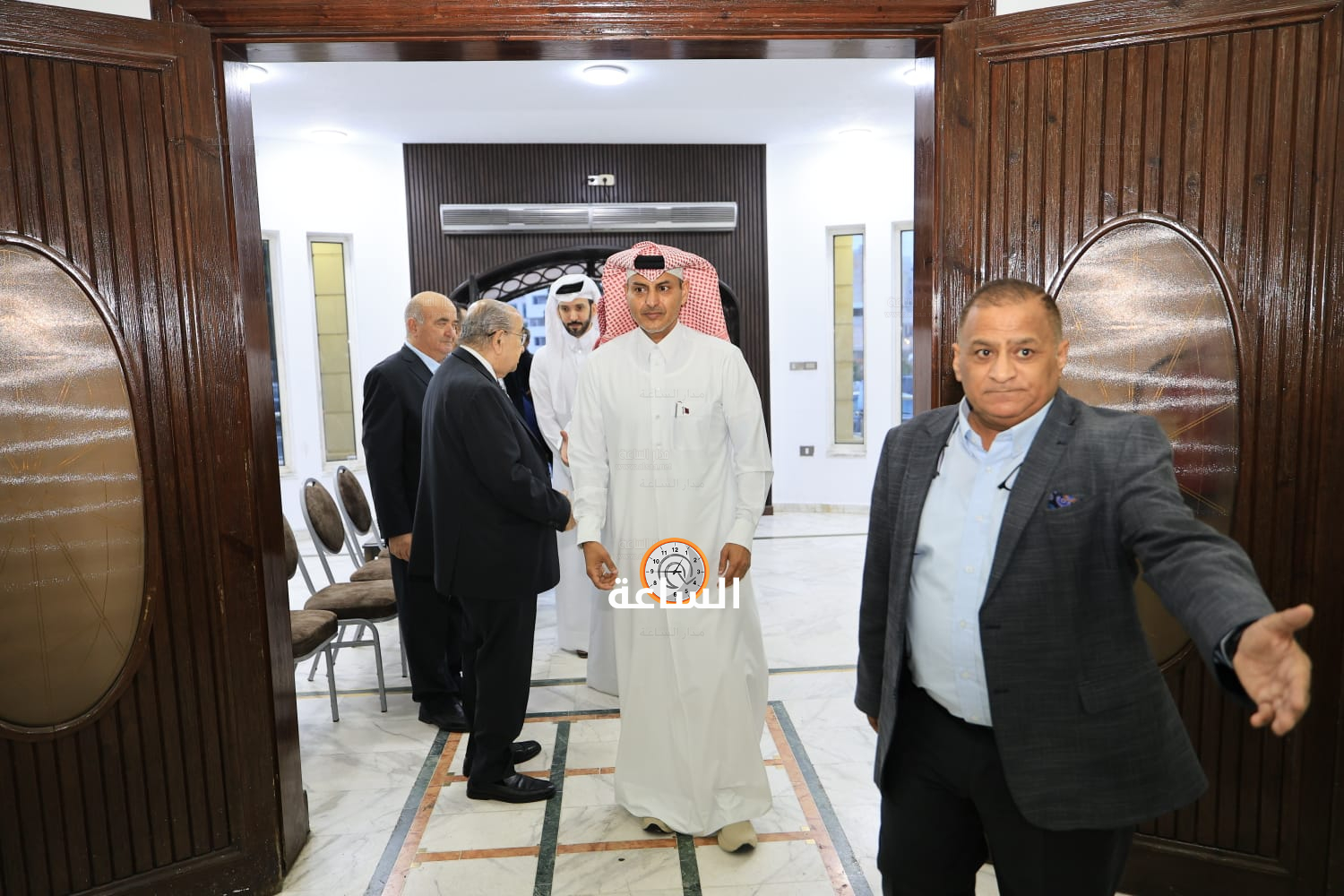 Madar Al-Saa Images 0.2050042464850227