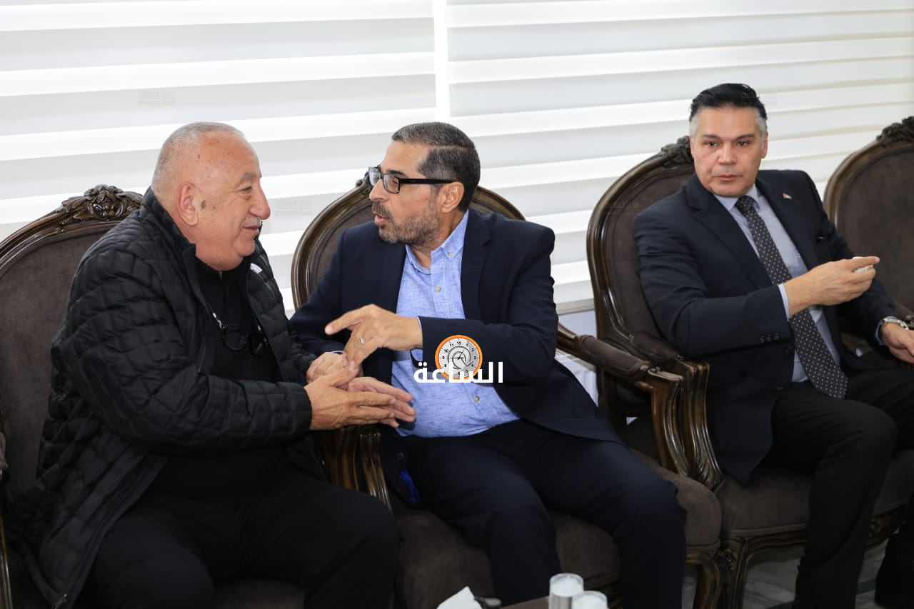 Madar Al-Saa Images 0.08554298167624175