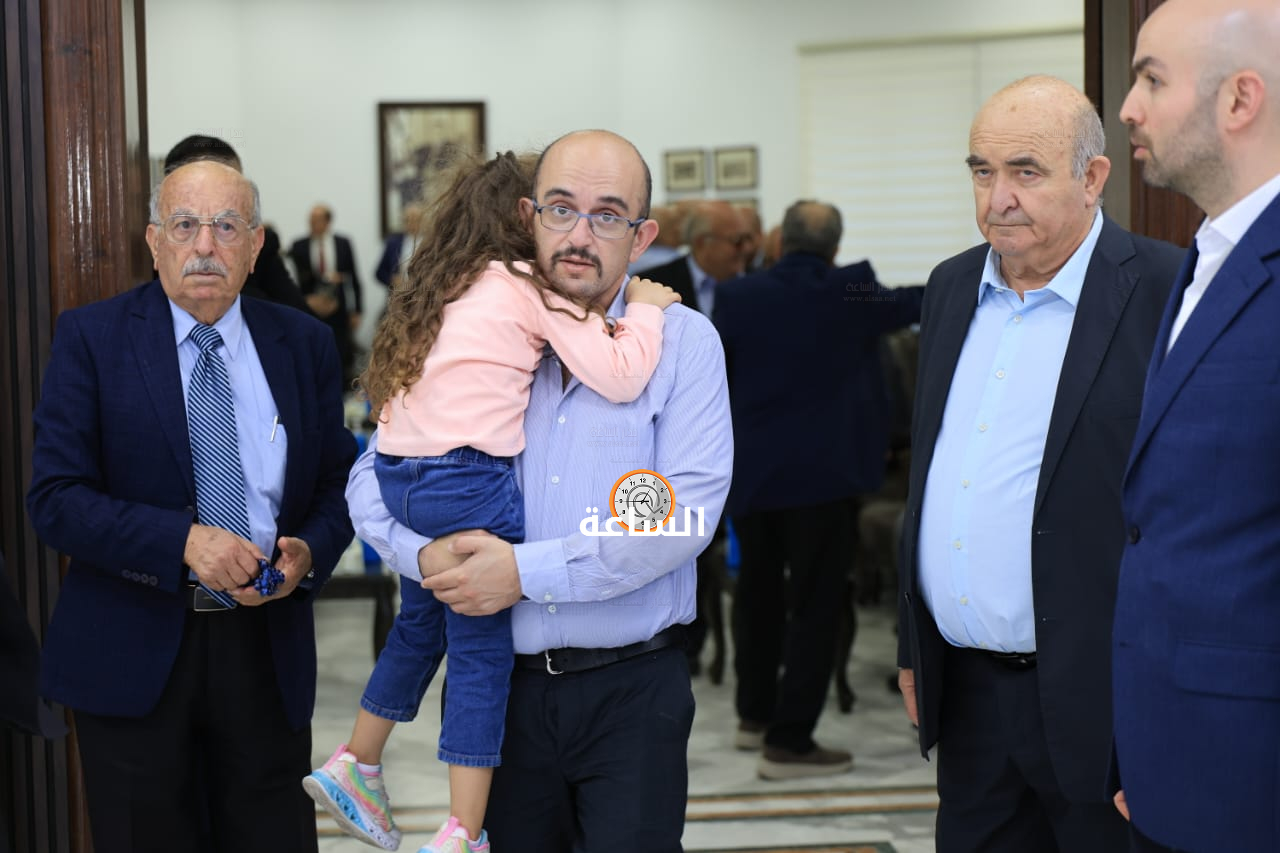 Madar Al-Saa Images 0.27026963597900533
