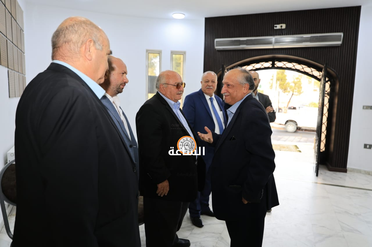 Madar Al-Saa Images 0.010457315566980707