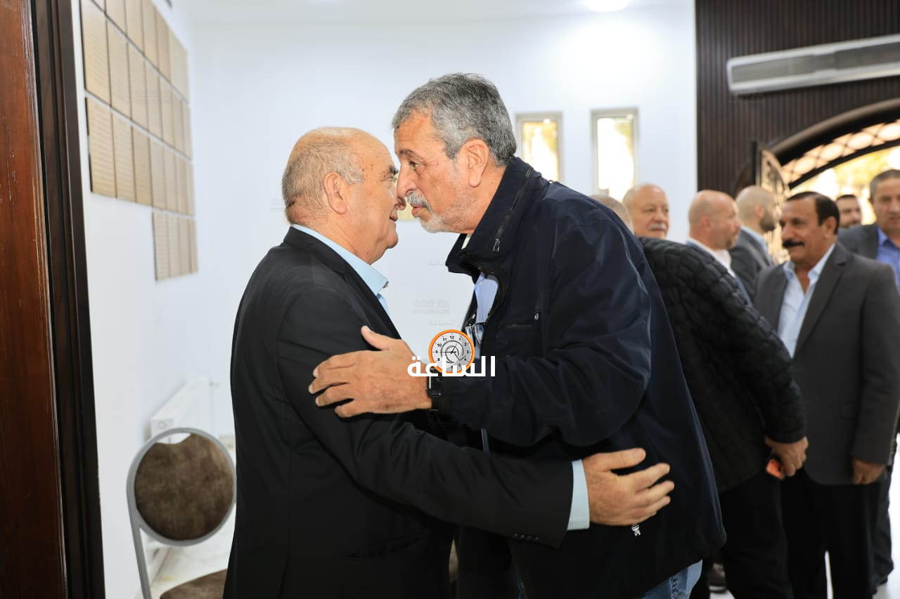 Madar Al-Saa Images 0.03564840135488878