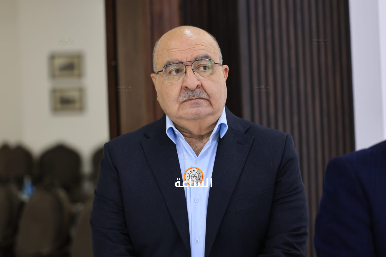 Madar Al-Saa Images 0.8695098005386623