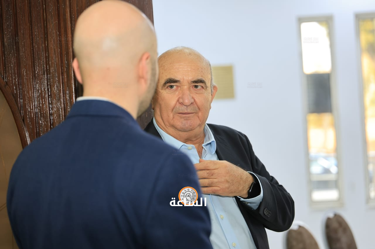Madar Al-Saa Images 0.1993486308976825