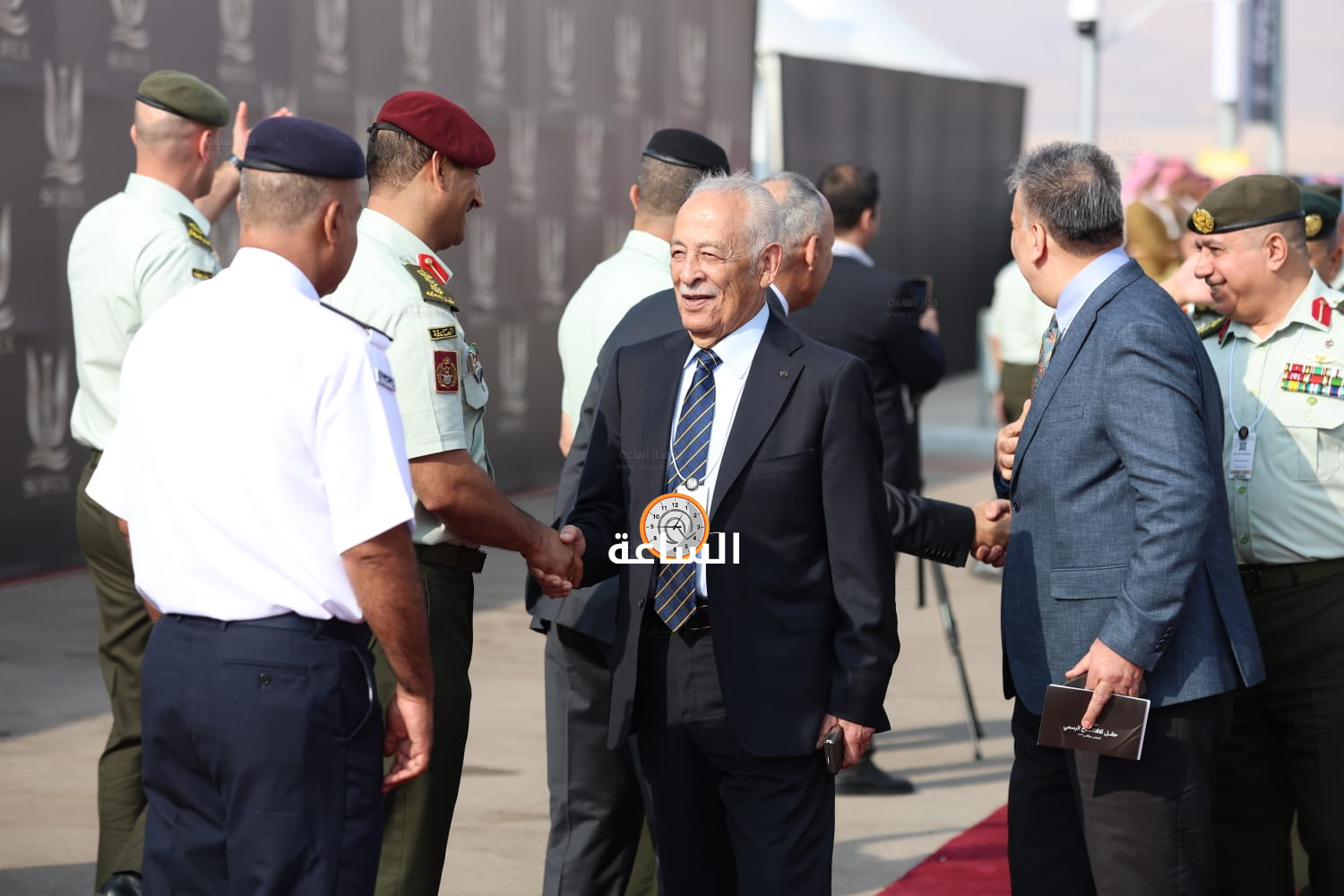 Madar Al-Saa Images 0.18571296902086665