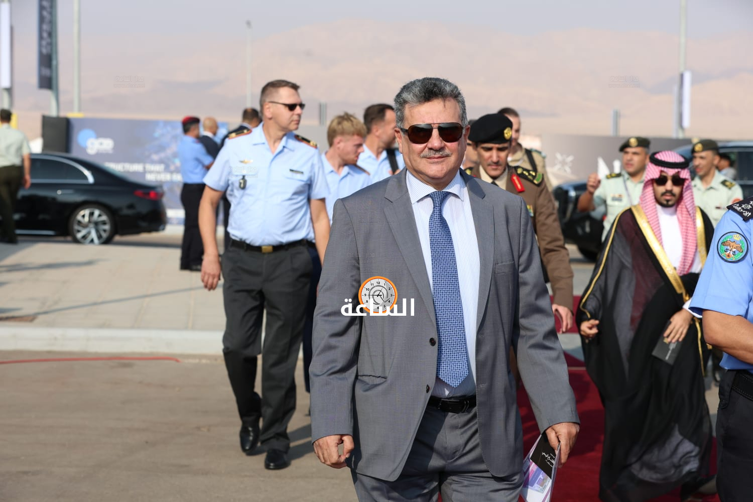 Madar Al-Saa Images 0.8853344880425236