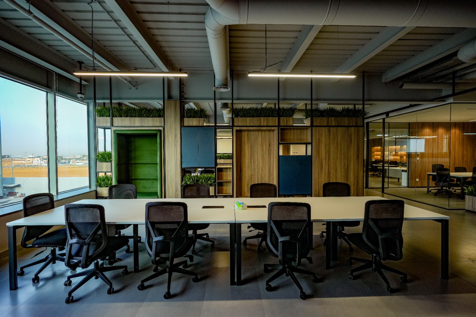 Madar Al-Saa Images 0.9477210522985895