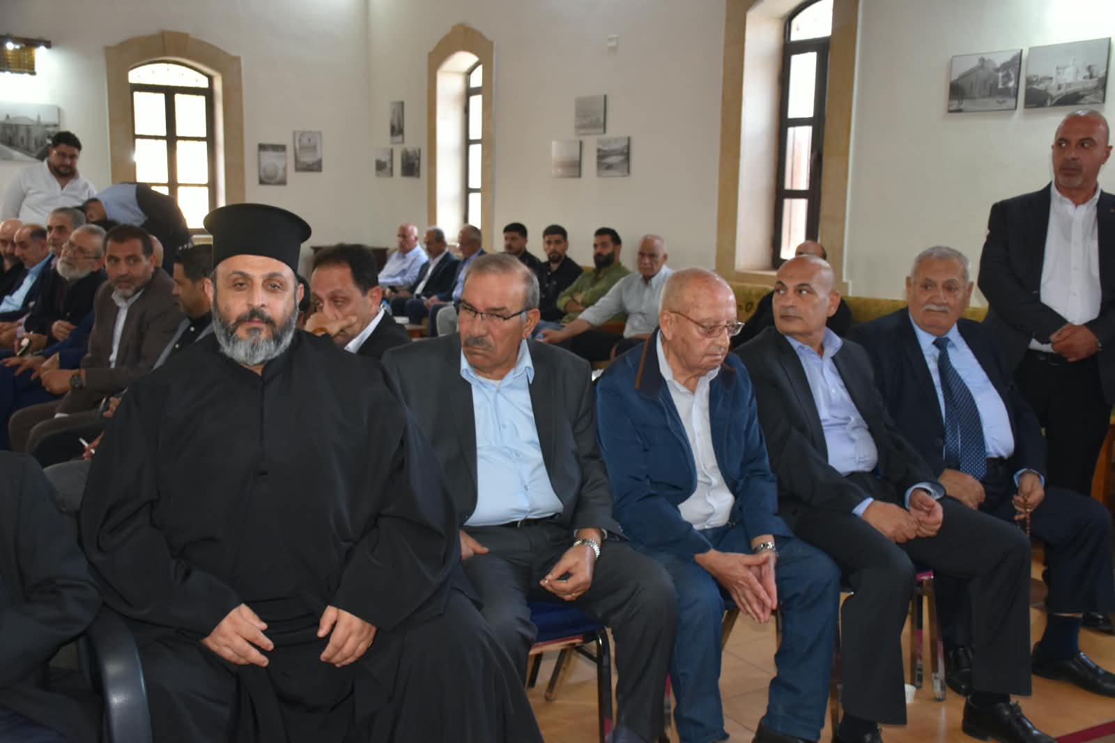 Madar Al-Saa Images 0.9935934596337321