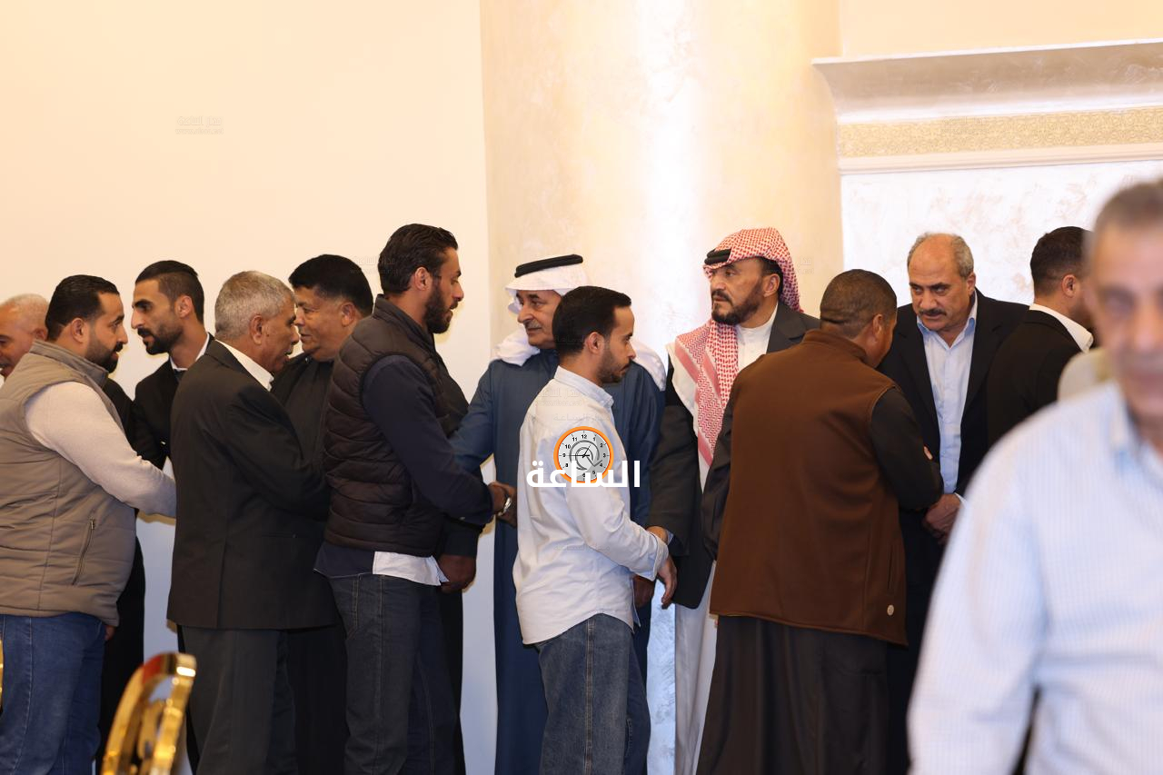 Madar Al-Saa Images 0.7455986613975211