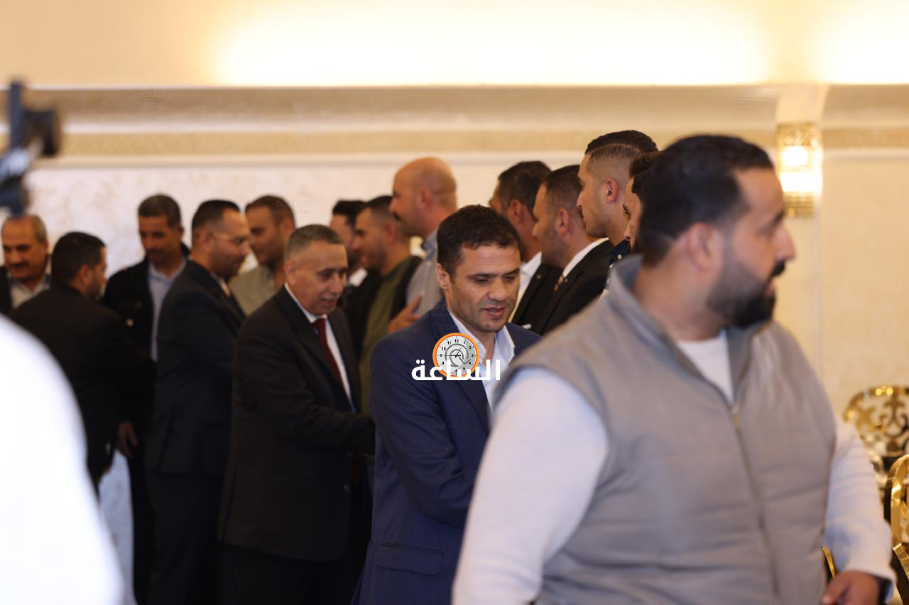 Madar Al-Saa Images 0.9908805541616234