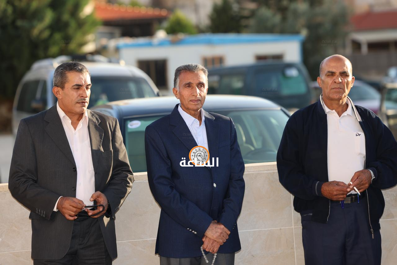 Madar Al-Saa Images 0.1343593568560716