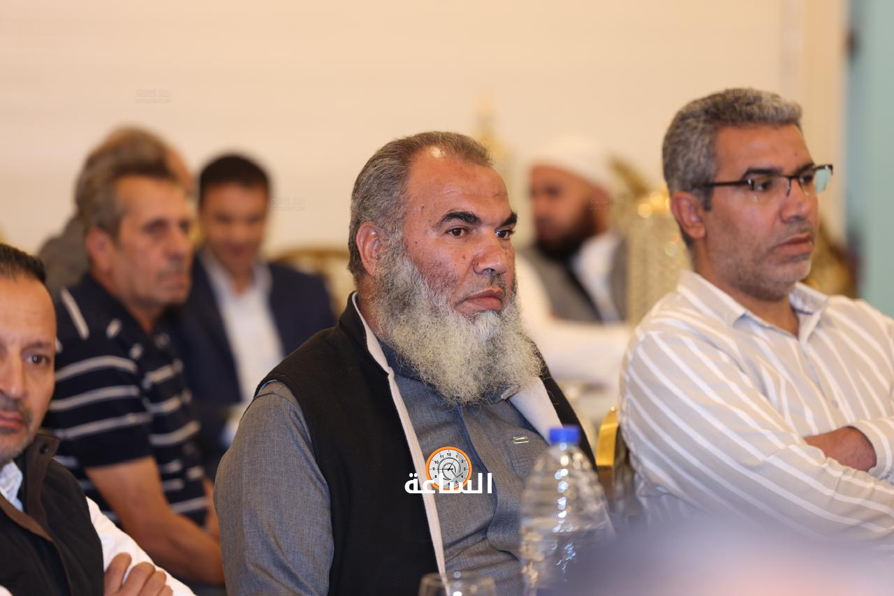 Madar Al-Saa Images 0.1351539748897873