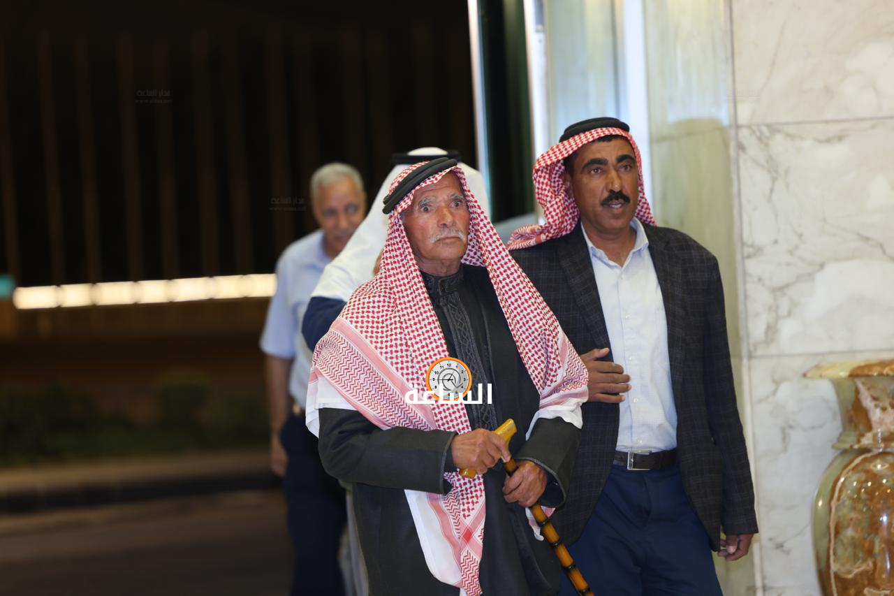 Madar Al-Saa Images 0.05524285665672979