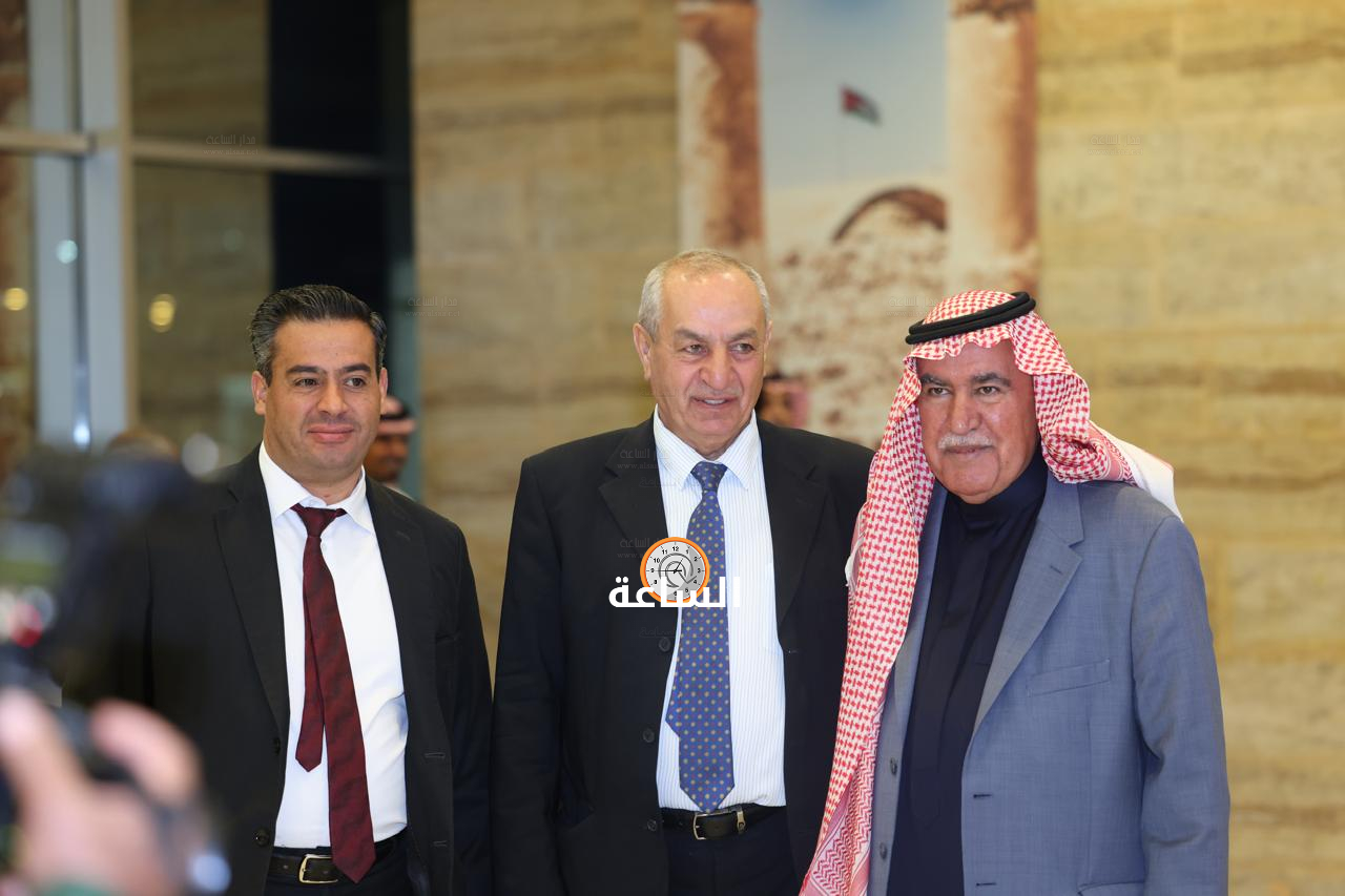 Madar Al-Saa Images 0.48646552182637015