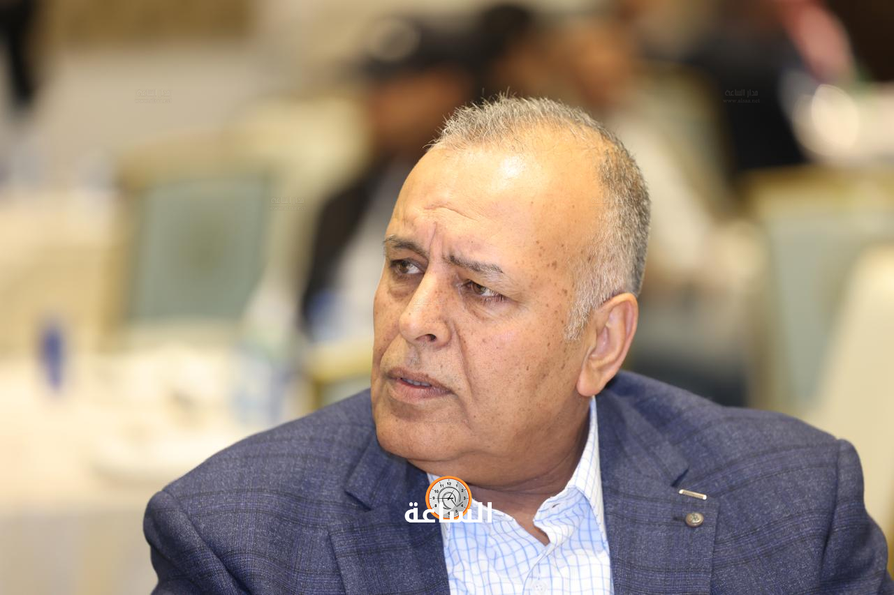 Madar Al-Saa Images 0.06424338076839975