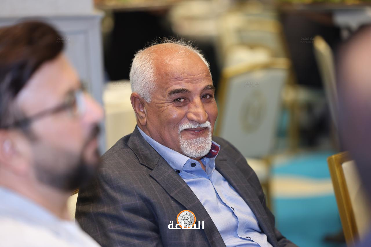 Madar Al-Saa Images 0.7750654490889026