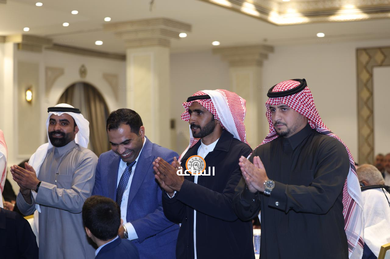 Madar Al-Saa Images 0.329483490798808