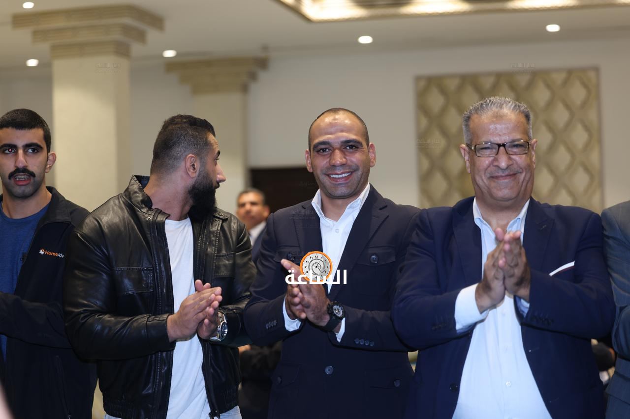 Madar Al-Saa Images 0.24830596784451875
