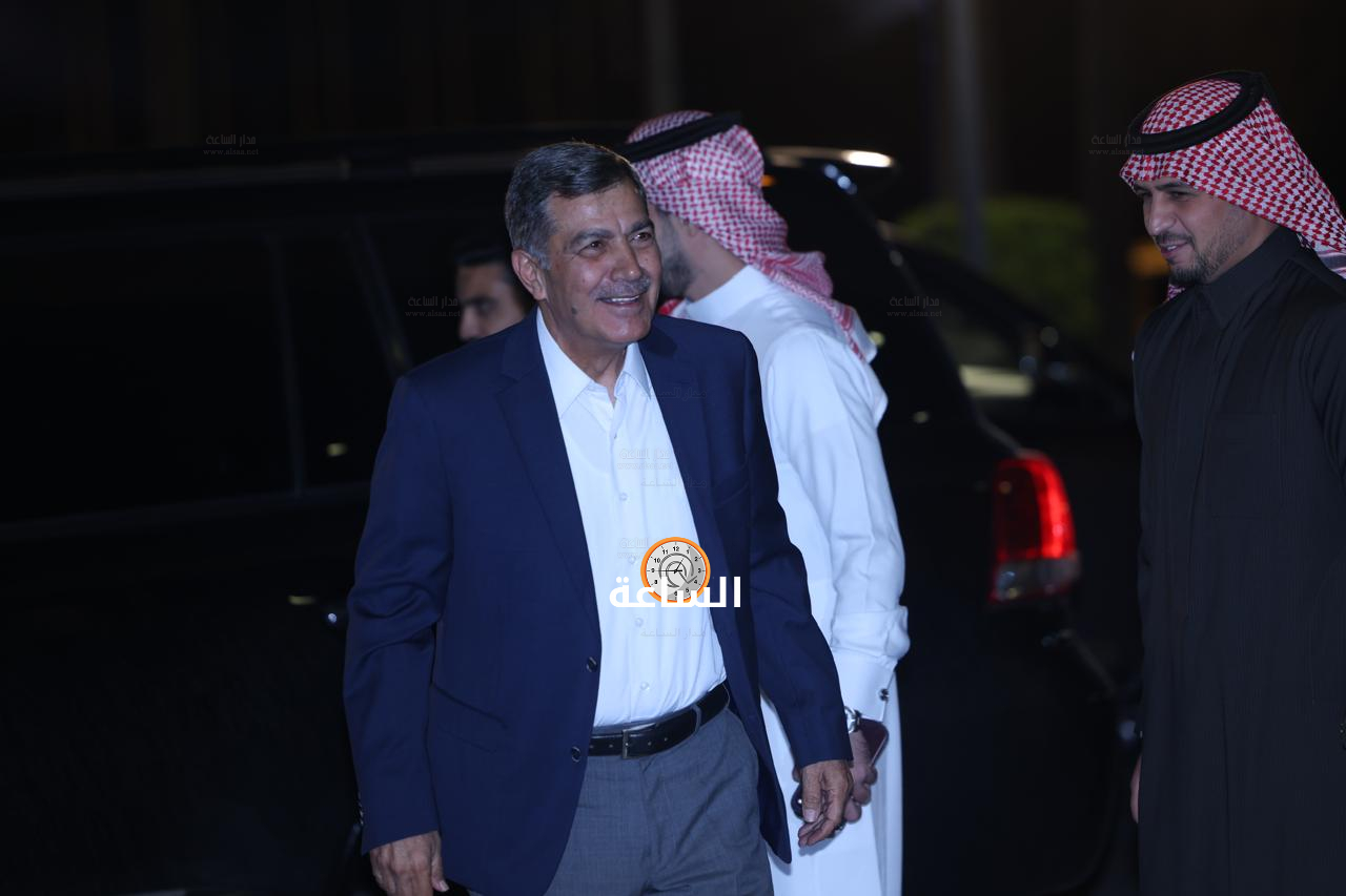 Madar Al-Saa Images 0.4004096825627488