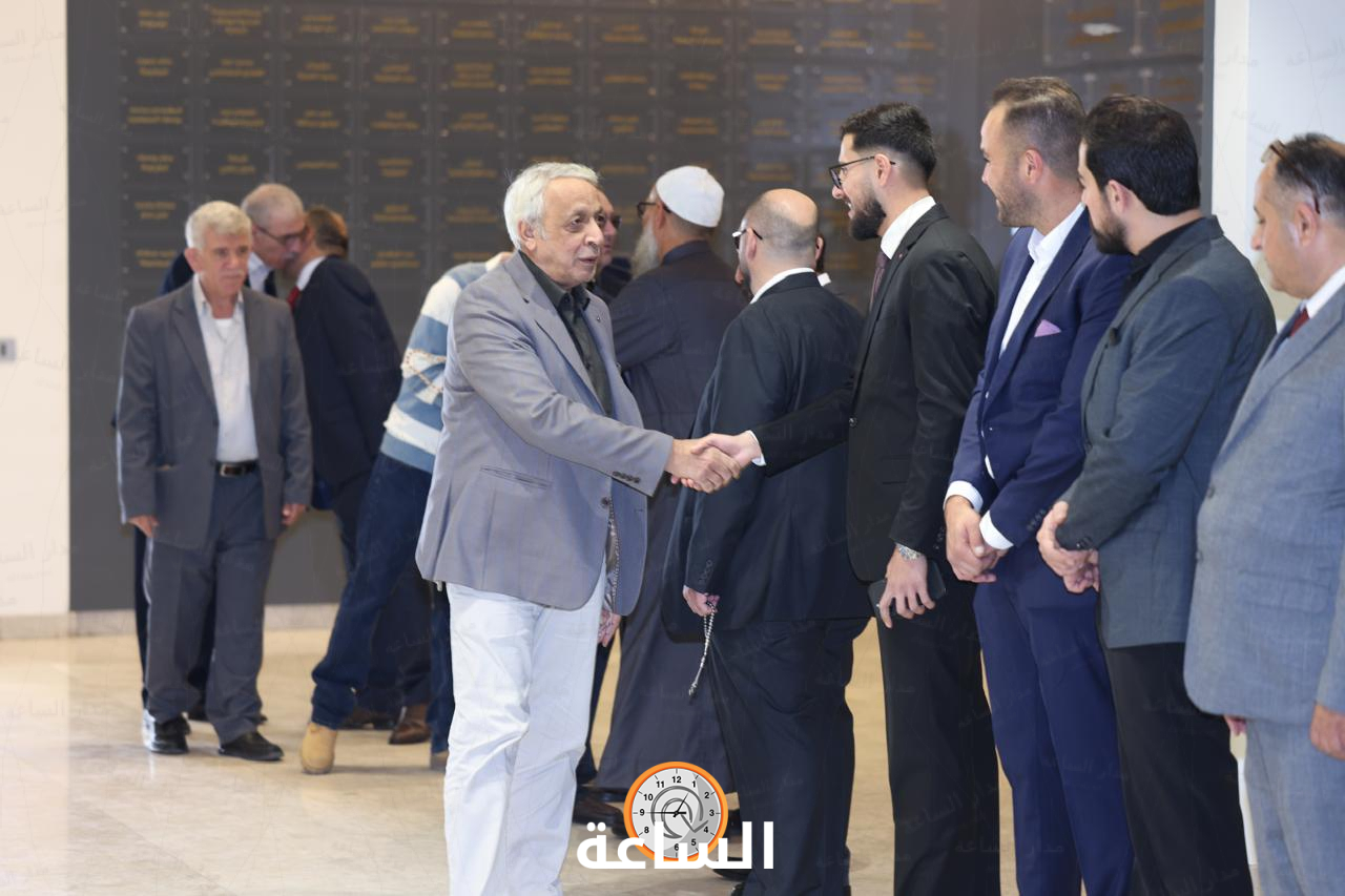 Madar Al-Saa Images 0.3325058531570073