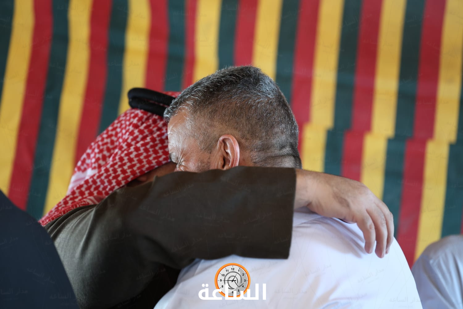Madar Al-Saa Images 0.9944970001909923