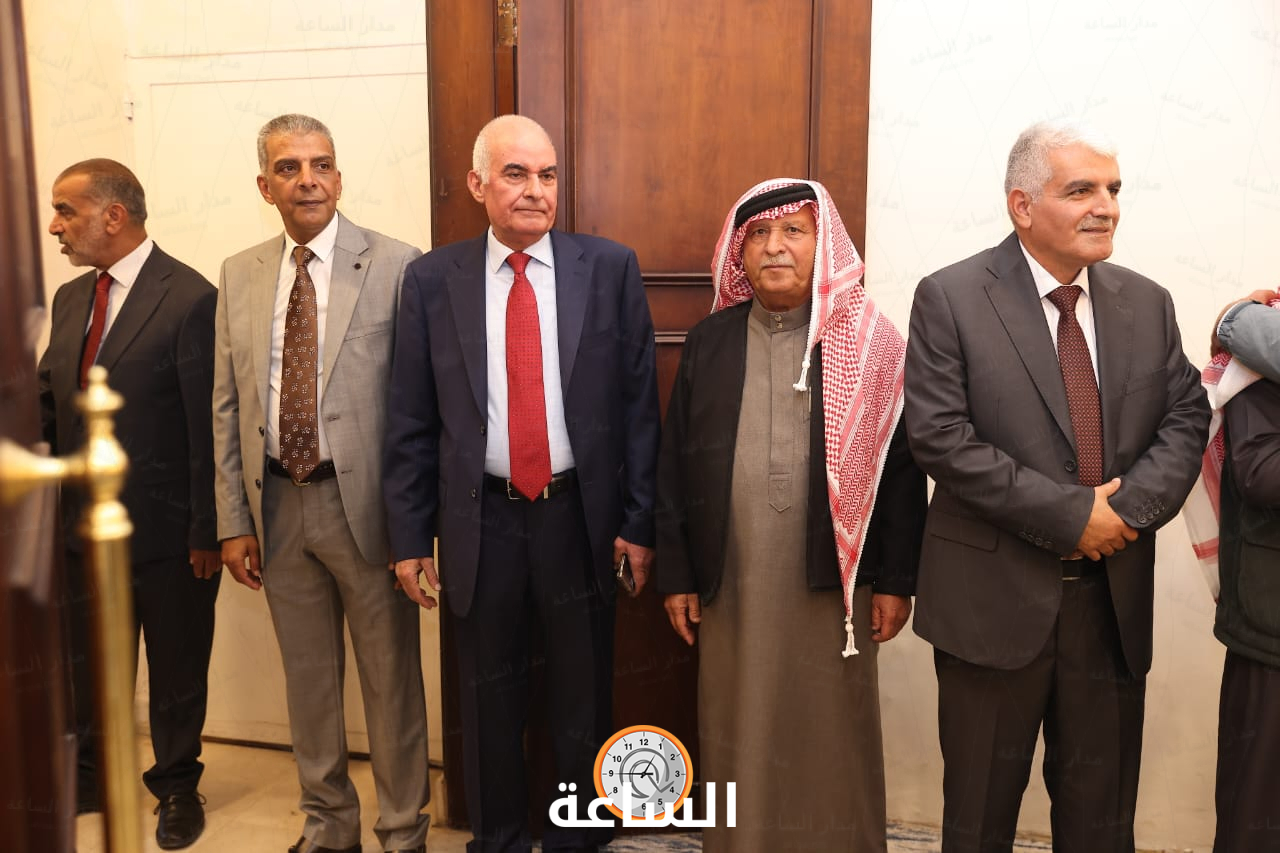 Madar Al-Saa Images 0.9558906485517806