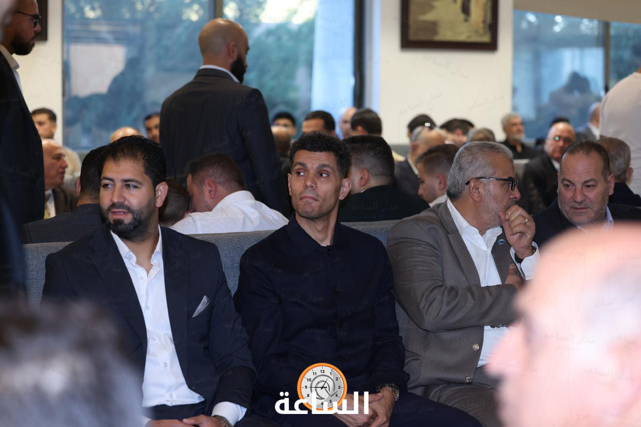 Madar Al-Saa Images 0.6753956880233513