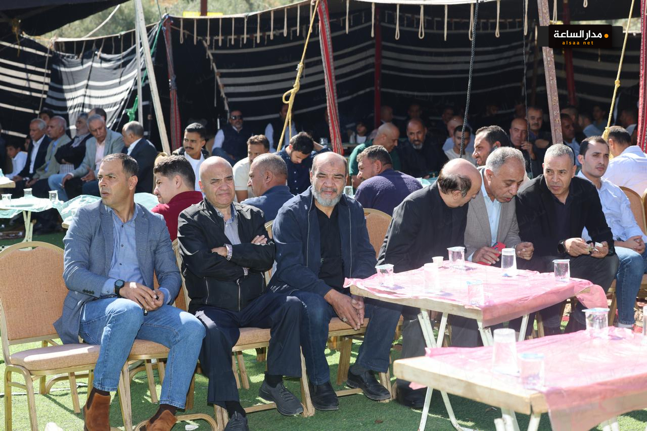 Madar Al-Saa Images 0.20091634476363562