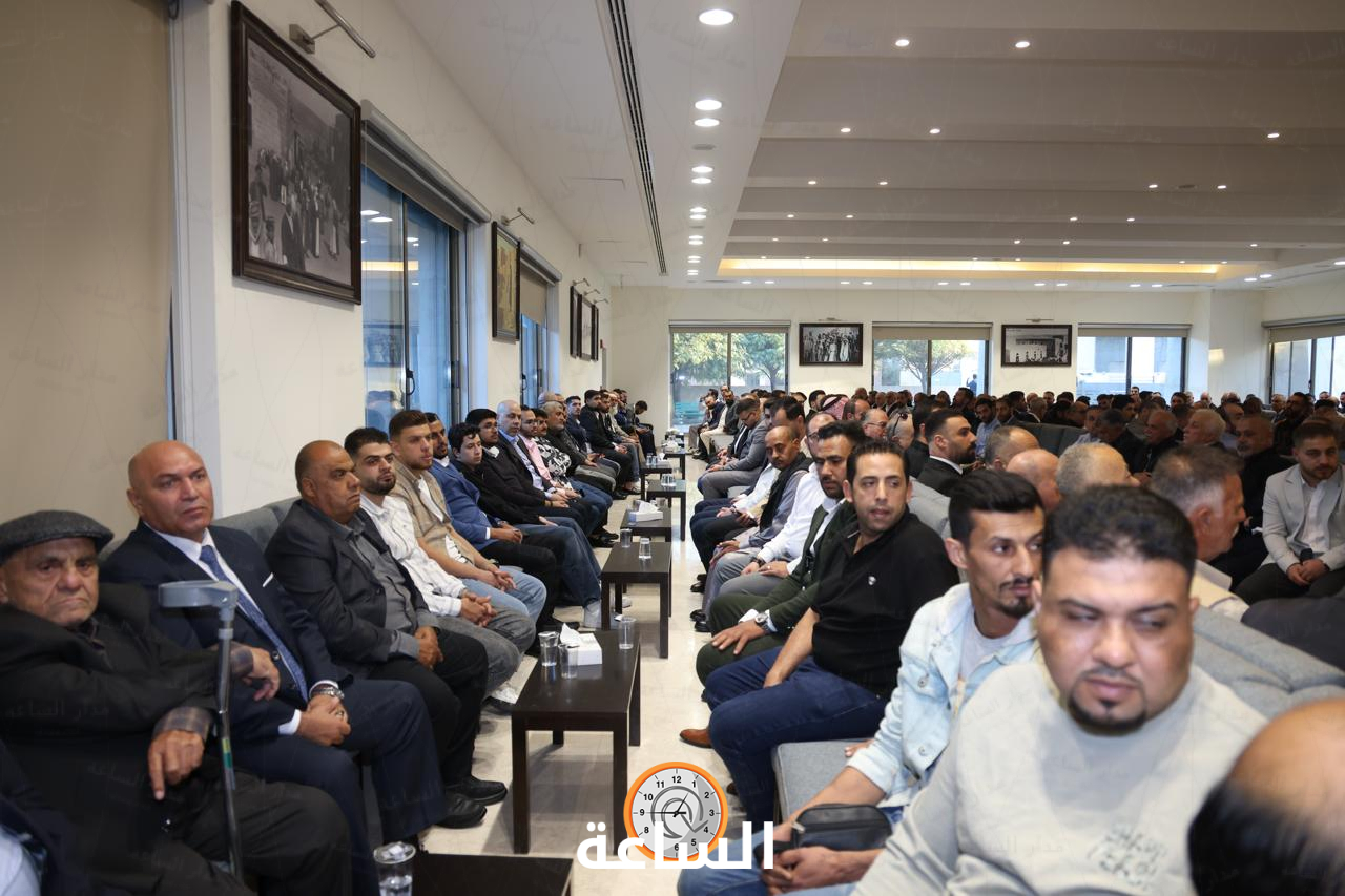 Madar Al-Saa Images 0.4305558115999065