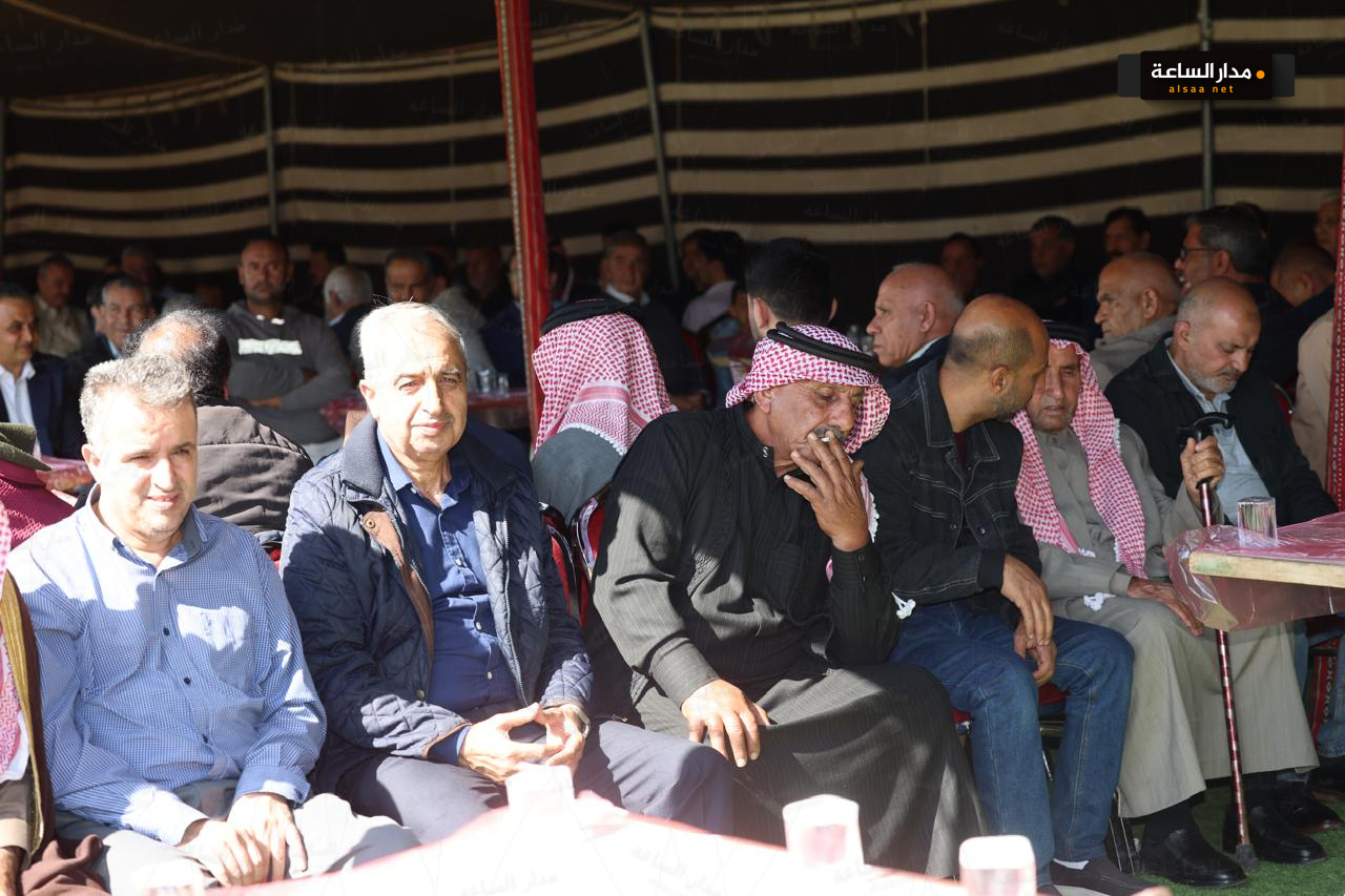 Madar Al-Saa Images 0.5389236648615462