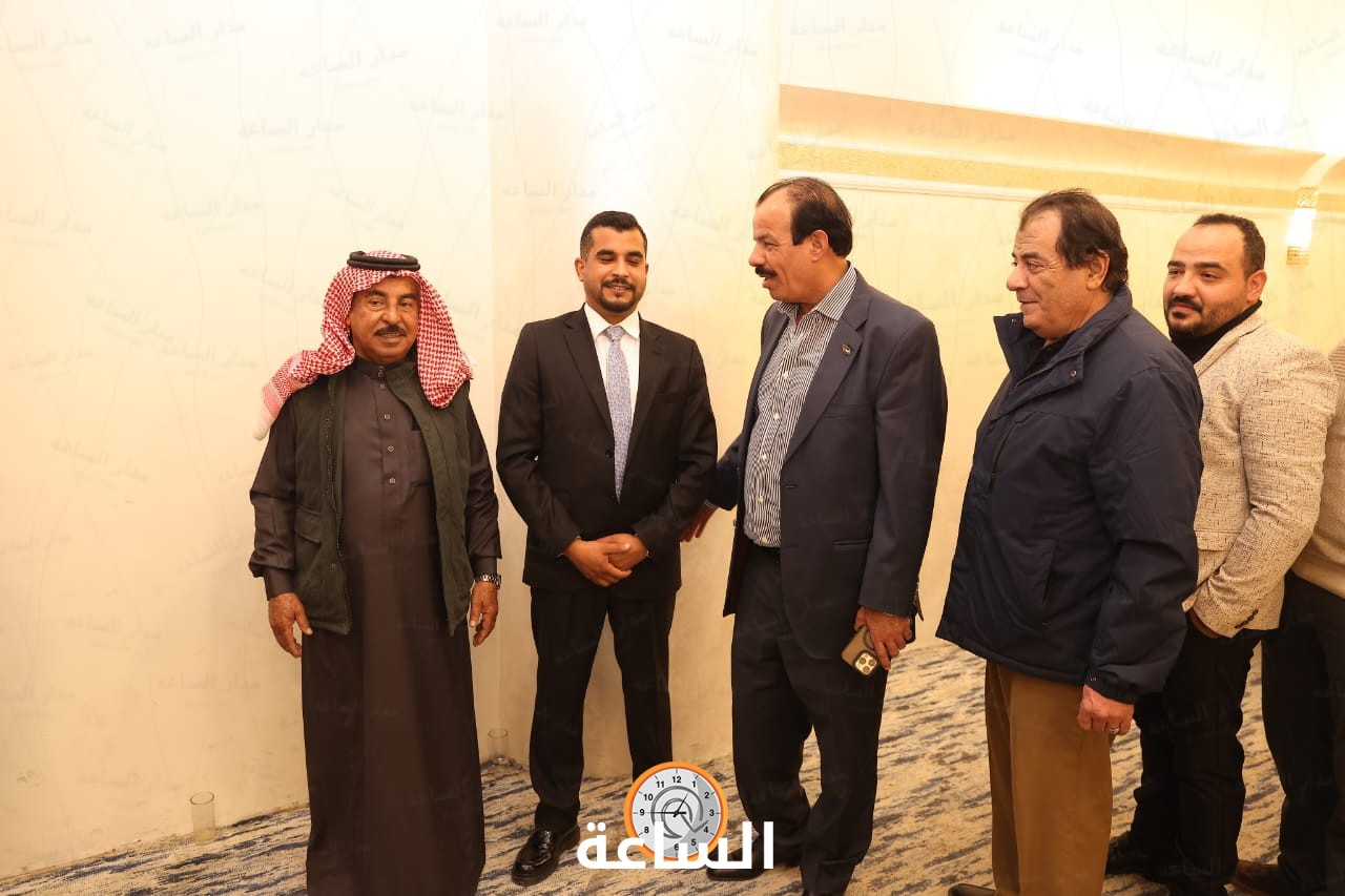 Madar Al-Saa Images 0.40689678633440807