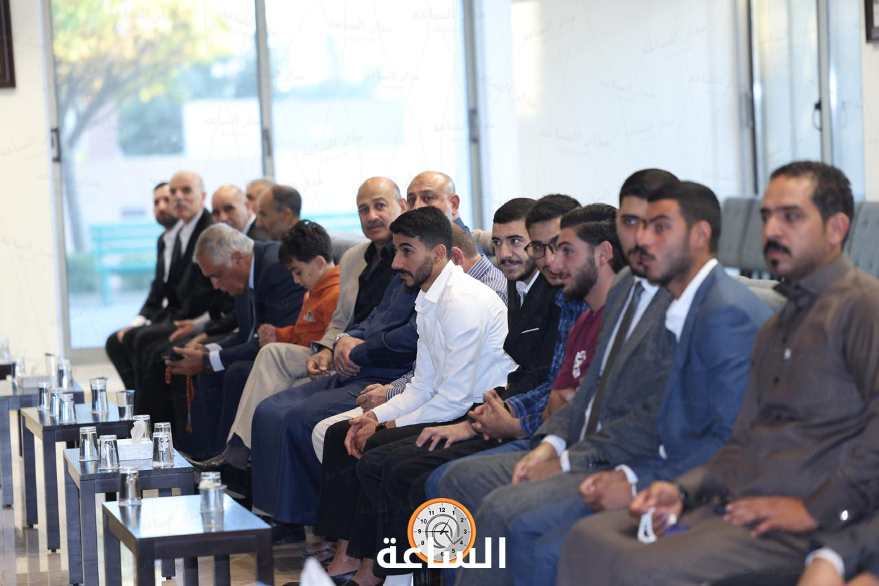 Madar Al-Saa Images 0.38533427689962985