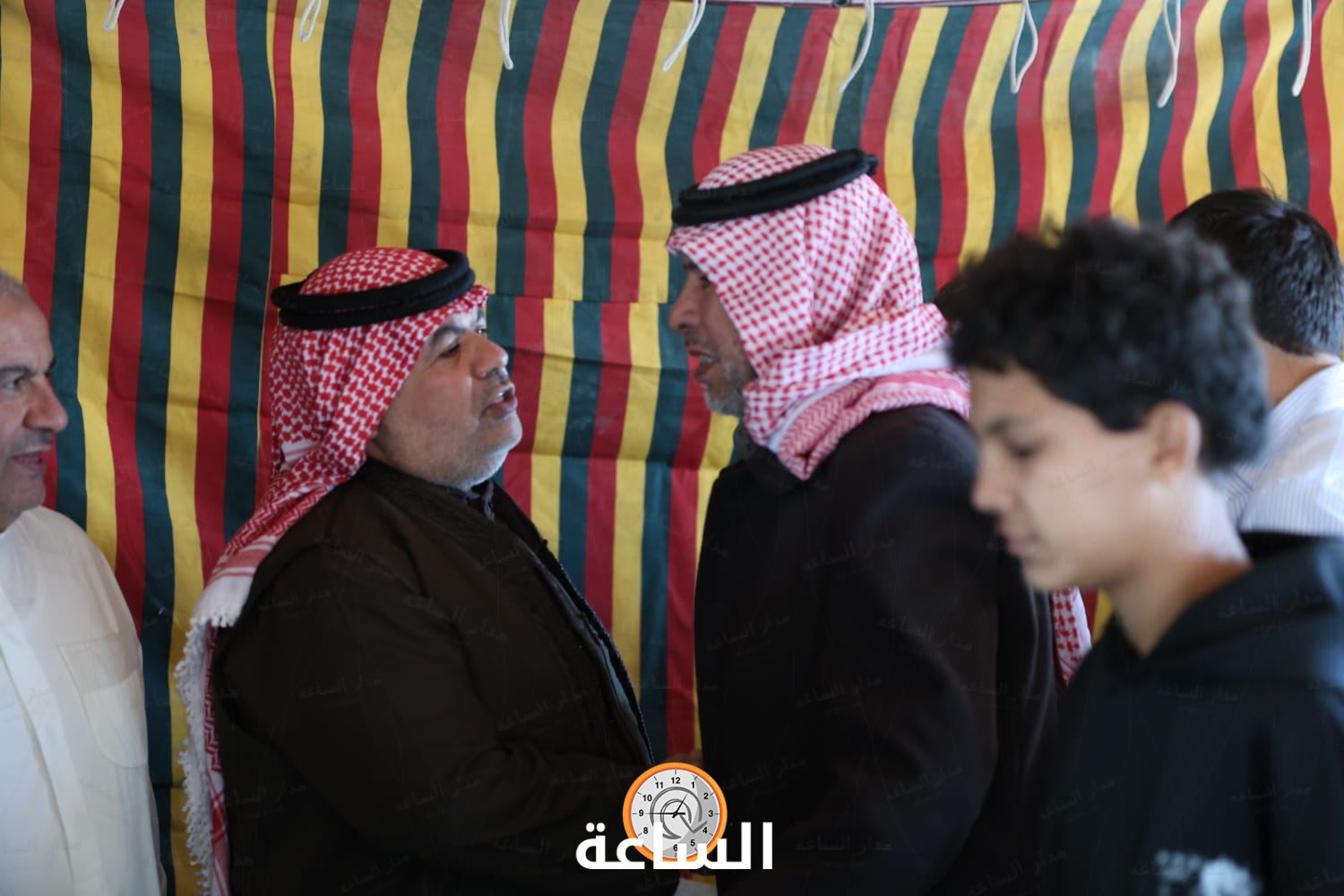 Madar Al-Saa Images 0.9621581757995221