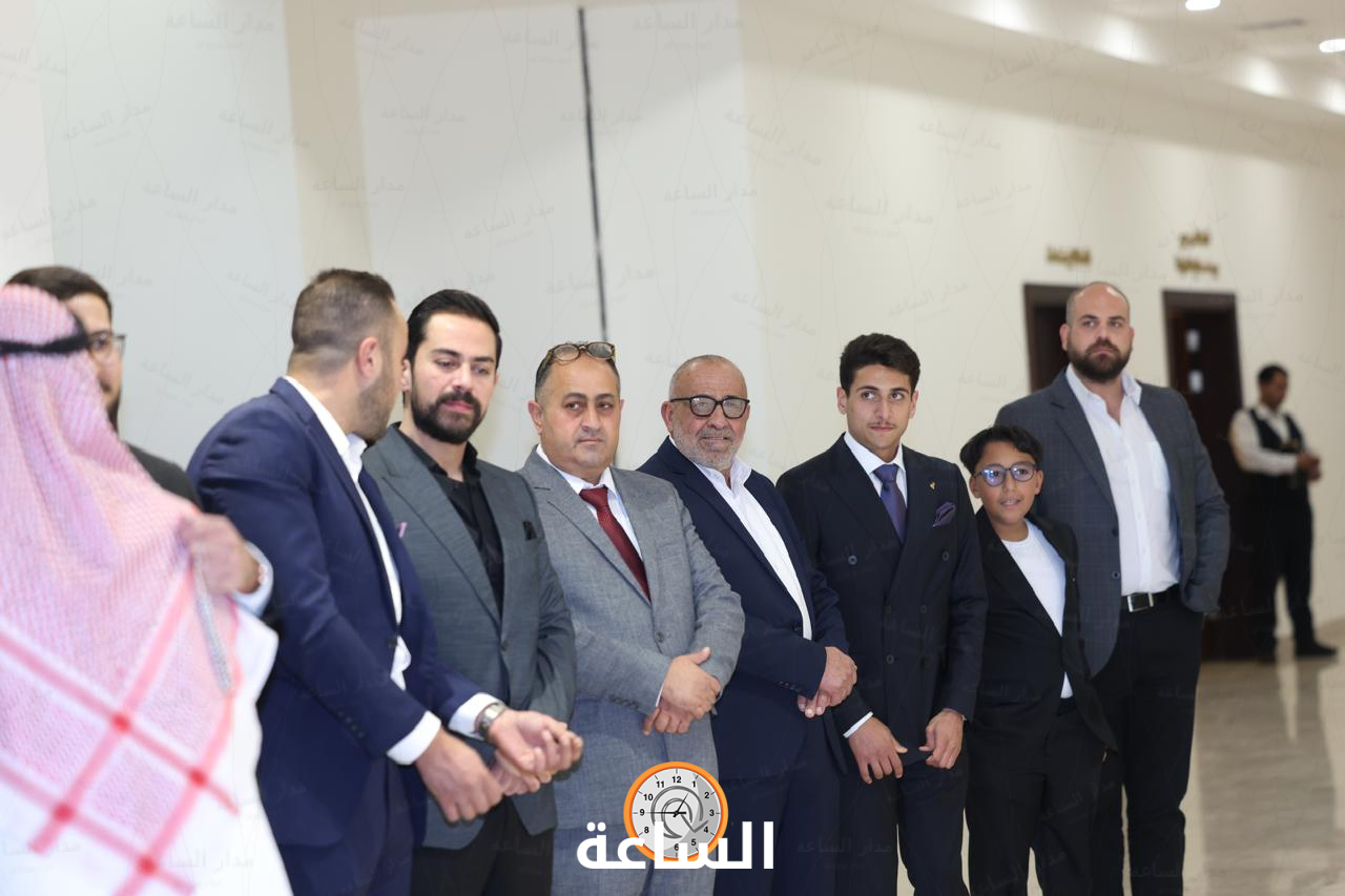Madar Al-Saa Images 0.695040308098374