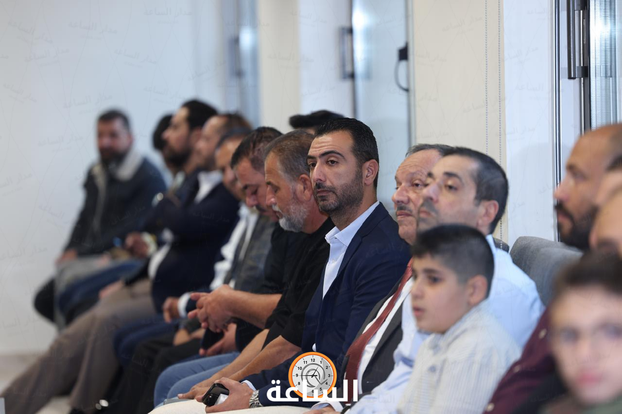 Madar Al-Saa Images 0.43697055056394274