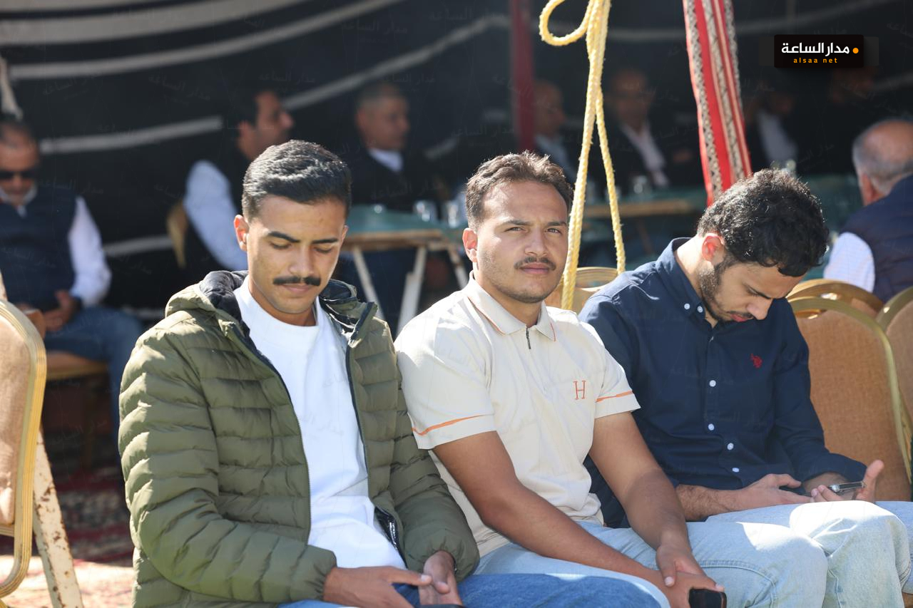 Madar Al-Saa Images 0.15850920356588194