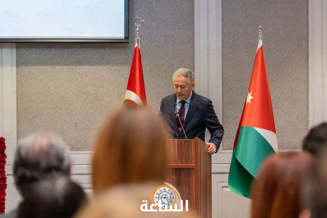 Madar Al-Saa Images 0.6155086575814833
