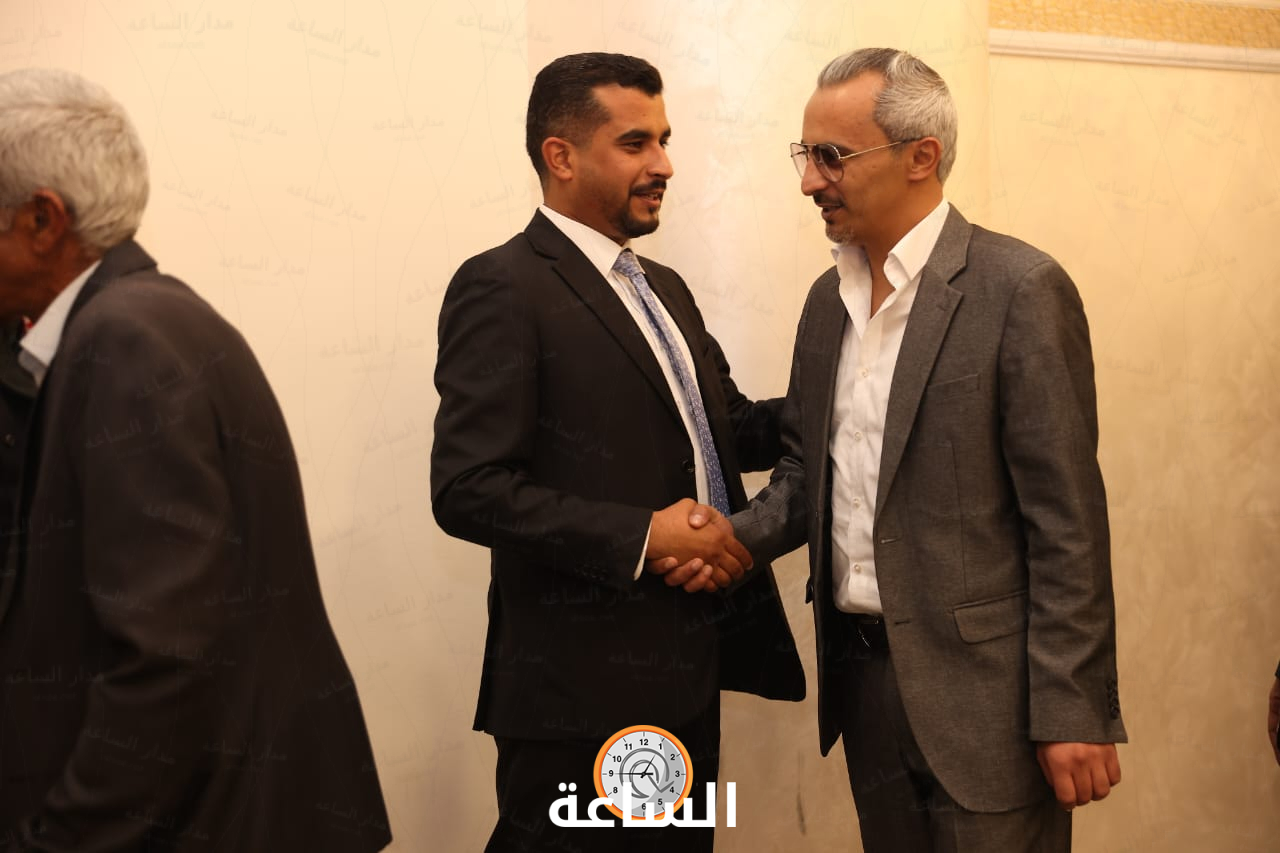 Madar Al-Saa Images 0.49721045234768846