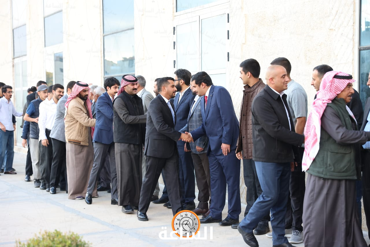 Madar Al-Saa Images 0.5639023265803561