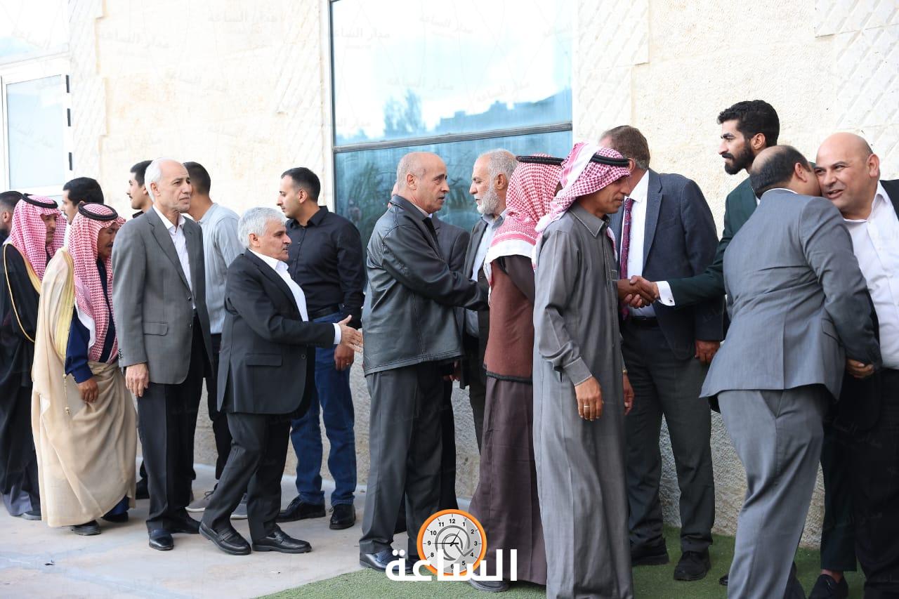 Madar Al-Saa Images 0.8942982092308298