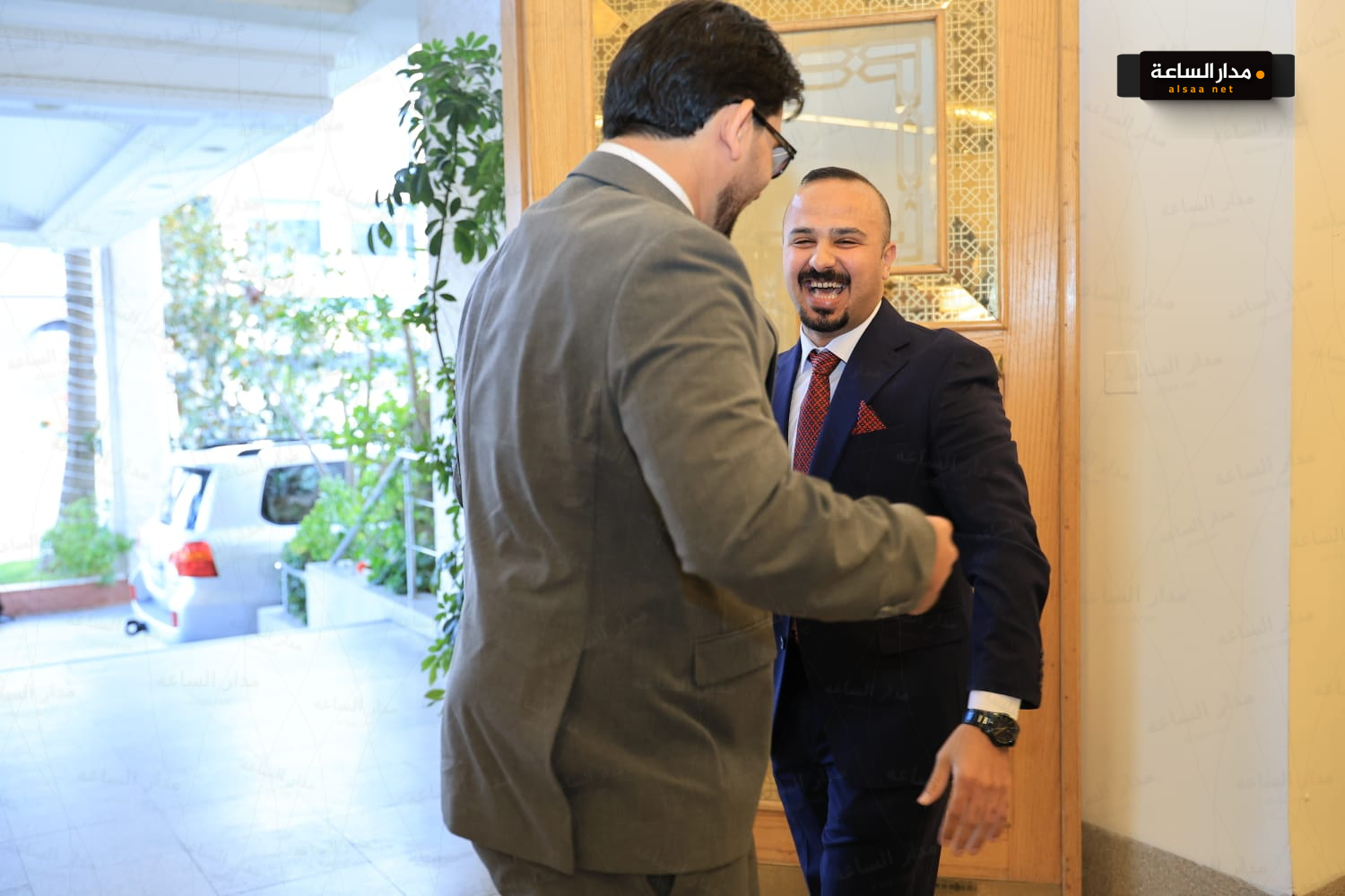 Madar Al-Saa Images 0.47101555713468735