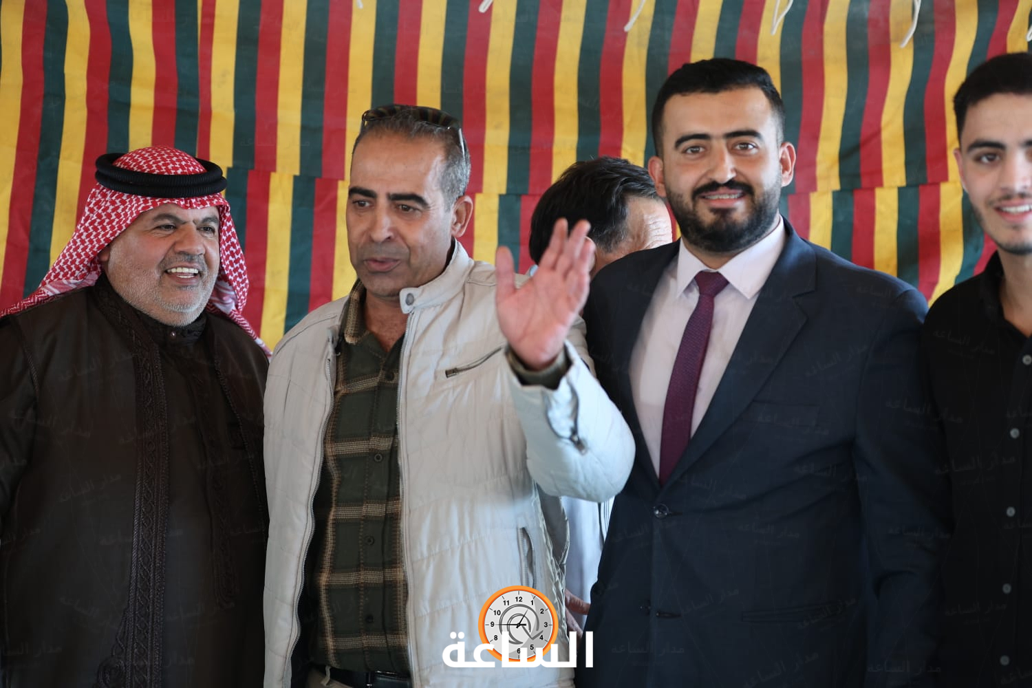 Madar Al-Saa Images 0.5041684759080253