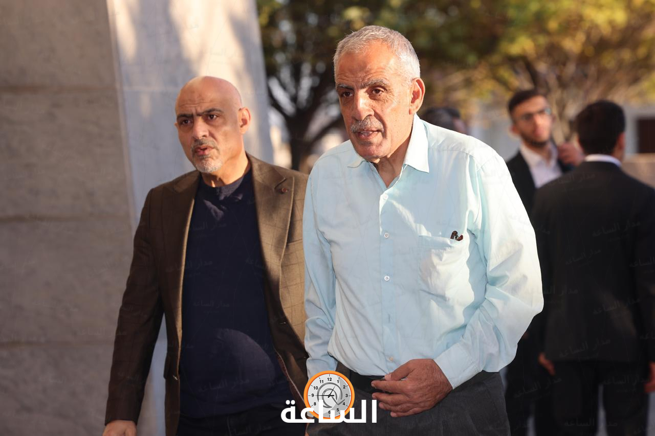 Madar Al-Saa Images 0.159540511863551