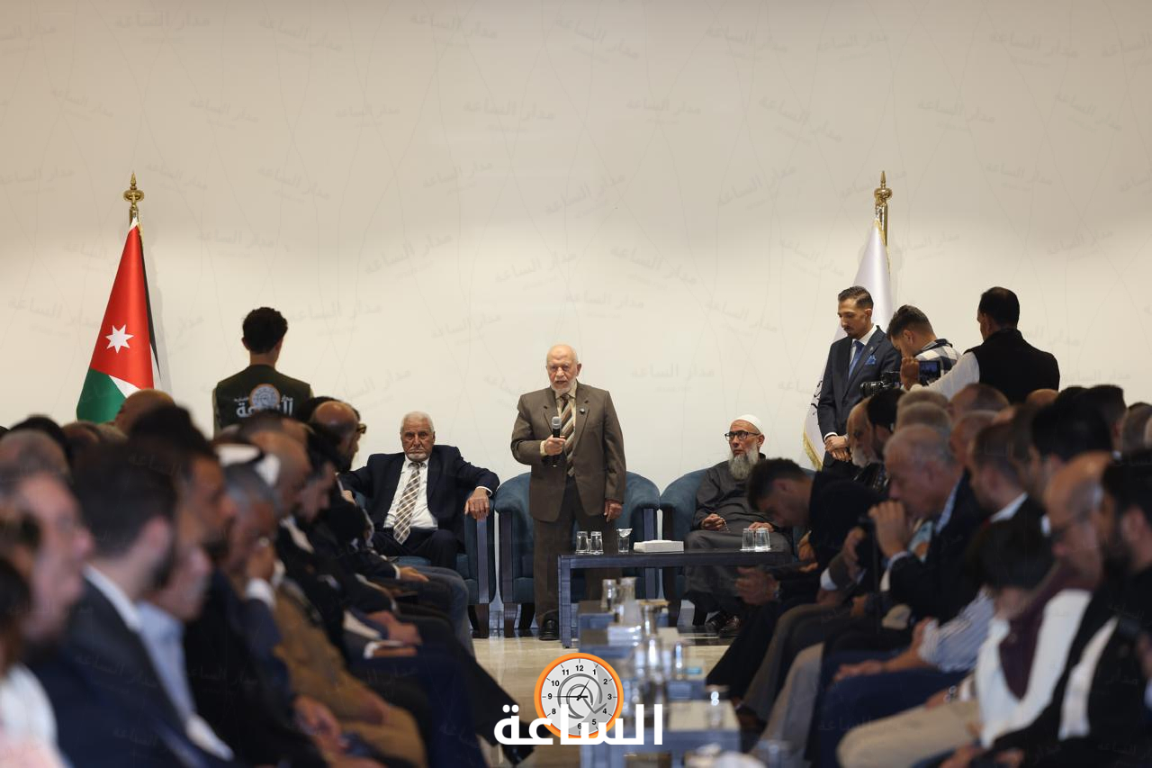Madar Al-Saa Images 0.8457619913515777