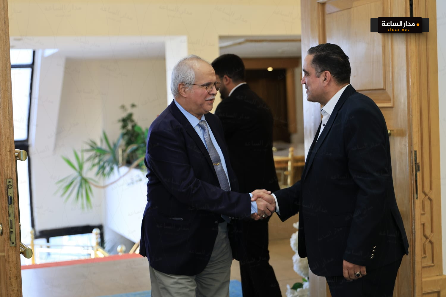 Madar Al-Saa Images 0.44439408195679264