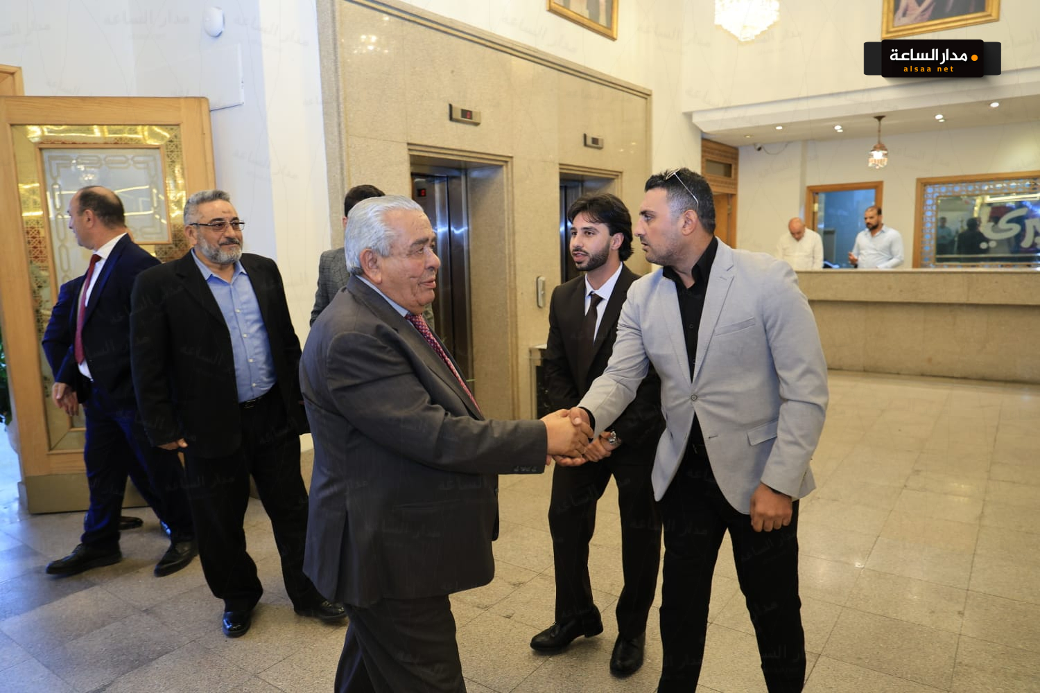Madar Al-Saa Images 0.44675059554549734